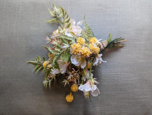 Home and More's Hand Tied Silk Flower Collection 'Golden Glory'